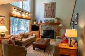 3 BDR Mountain Home with Hot Tub Minutes to Lifts